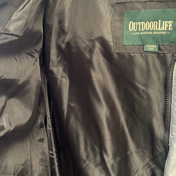 OUTDOOR LIFE XXL hooded polyester puffer jacket, Grey and Black - Picture 3 of 3